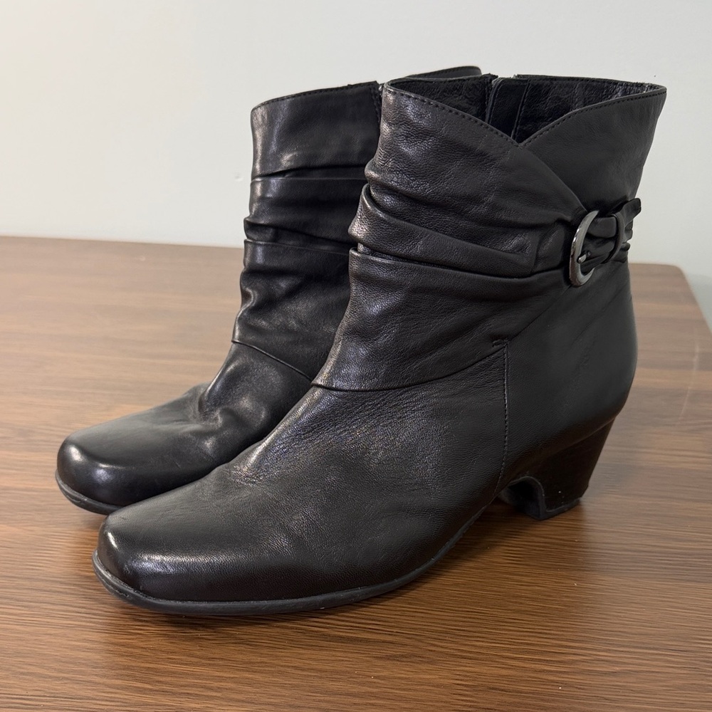 Clarks Active Air Black Leather Ruched Ankle Boots 8.5M‎ 31532